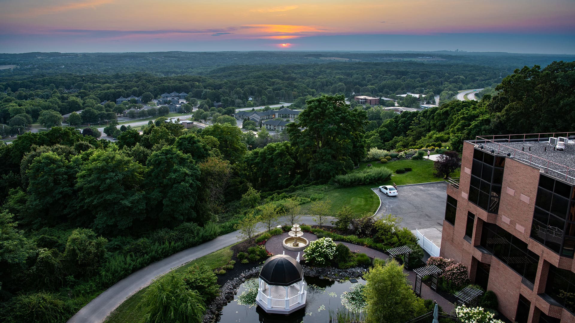 Best Rochester Hotel